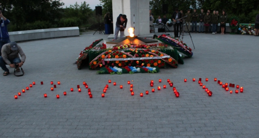 "Вечный огонь" готовят к осенне - зимнему периоду.