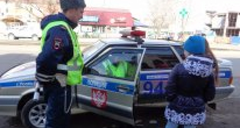 В Усолье-Сибирском сотрудники госавтоинспекции проводят акцию «Дети на дорогах»