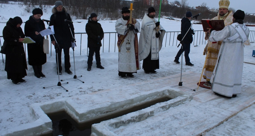 Фото к статье: Безопасное крещенское купание в Усолье-Сибирском: как подготовиться и что важно знать