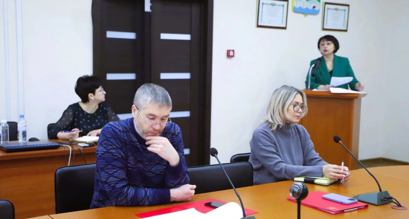Фото к статье: В Думе Усольского района обсудили изменения в порядке межмуниципального сотрудничества