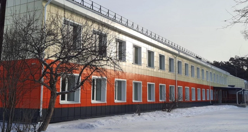 Фото к статье: Буретская школа открыла свои двери после масштабного капремонта