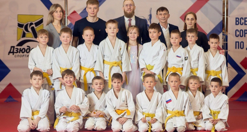 Фото к статье: Спортсмены из Иркутской области завоевали медали на всероссийских соревнованиях по дзюдо