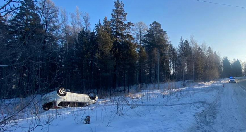 На дорогах Иркутской области за неделю произошло 25 аварий: один погибший и 39 пострадавших