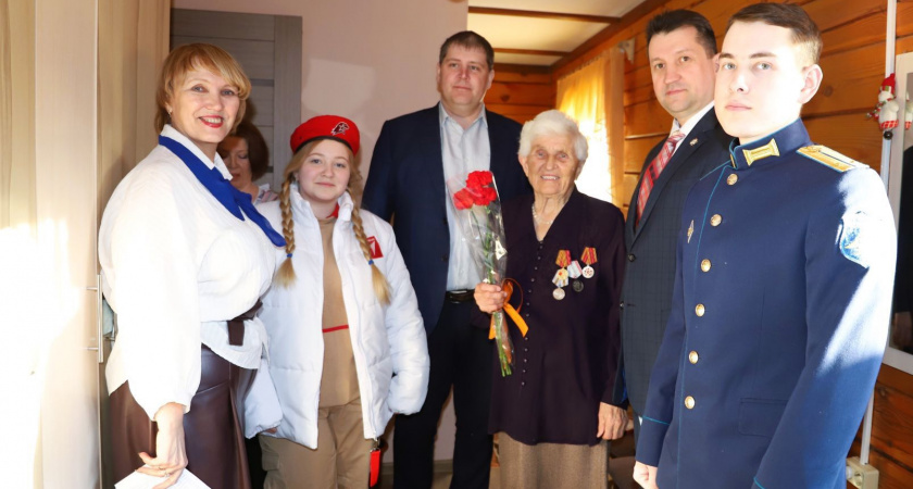 В Усольском районе вручили юбилейные медали труженикам тыла