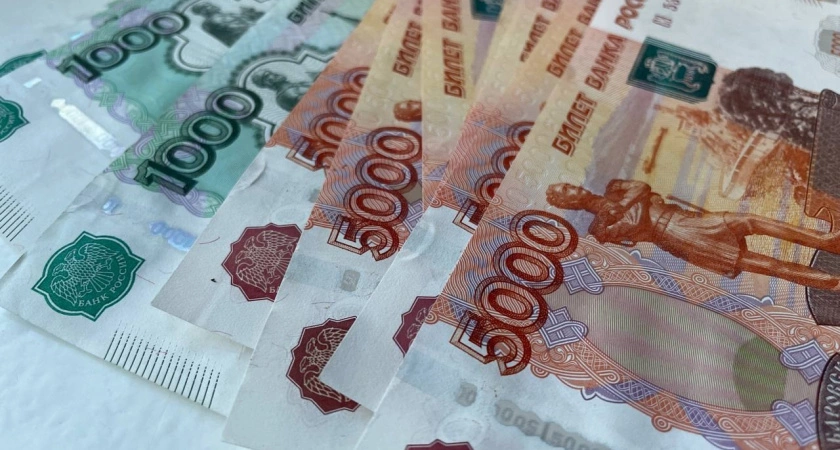Фото к статье: Каждый получит по 8000 рублей с 26 февраля. Деньги будут зачислены на карту «Мир»