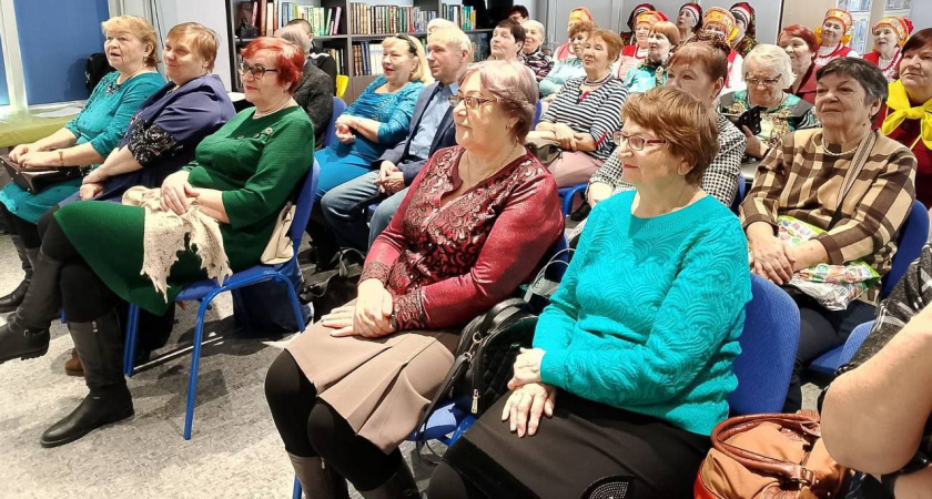 Весенний концерт и сладкие подарки: в Усолье-Сибирском прошло праздничное мероприятие к 8 Марта