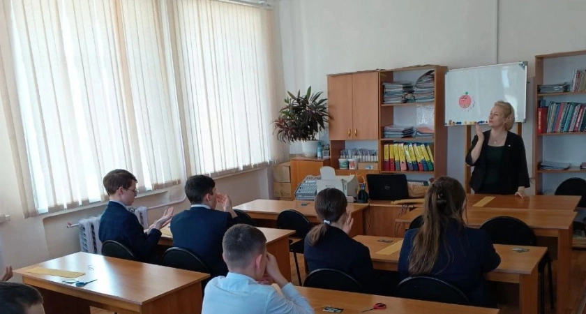 Фото к статье: Директор Усольского музея рассказал о важности выбора профессии