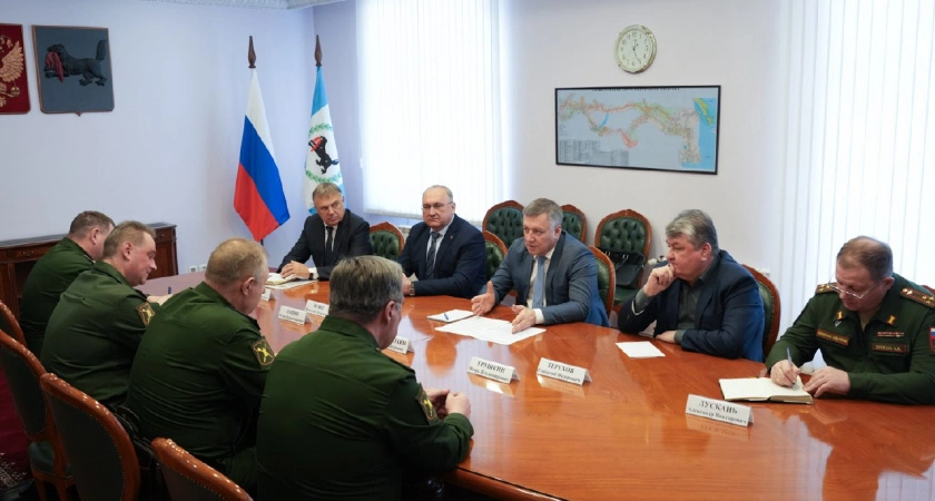 Фото к статье: Губернатор и Минобороны рассматривают открытие высшего военного училища в Иркутской области