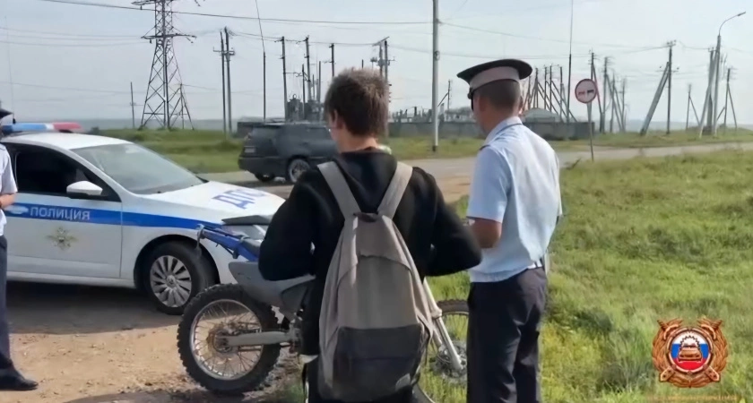 Фото к статье: Мотосезон начинается с безопасности: Иркутская Госавтоинспекция усиливает контроль