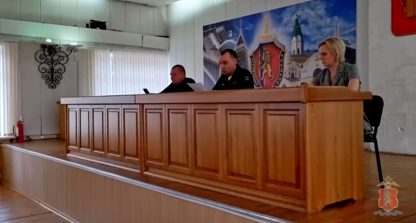 Семейный подряд из Тайшета пойдёт под суд за дерзкие кражи из фур
