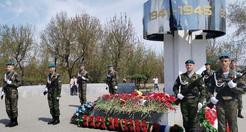 Фото к статье: Усольские кадеты зажгли огонь памяти в сердцах молодого поколения