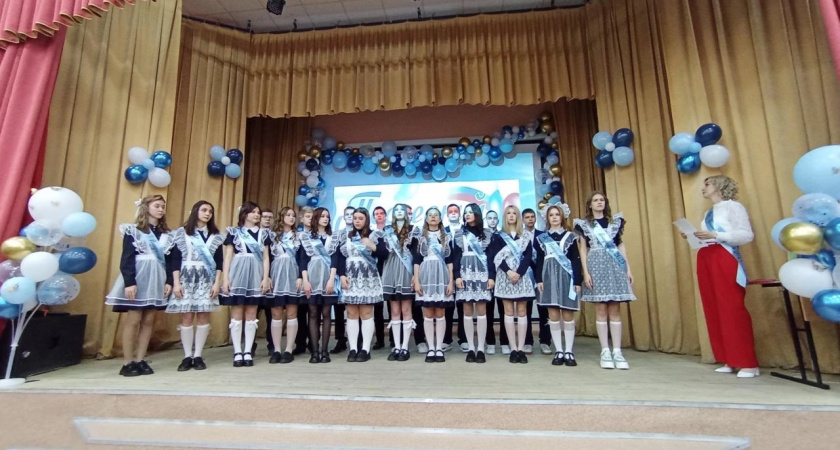 Выпускники Усольского района встречают новую жизнь