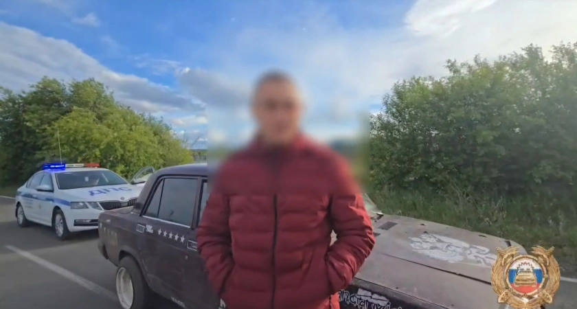 Фото к статье: В Иркутской области бегство от госавтоинспекторов завершилось купанием в реке