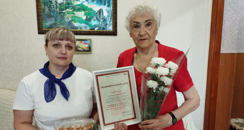 Юбиляршу из Усолья-Сибирского одарили вниманием губернатора