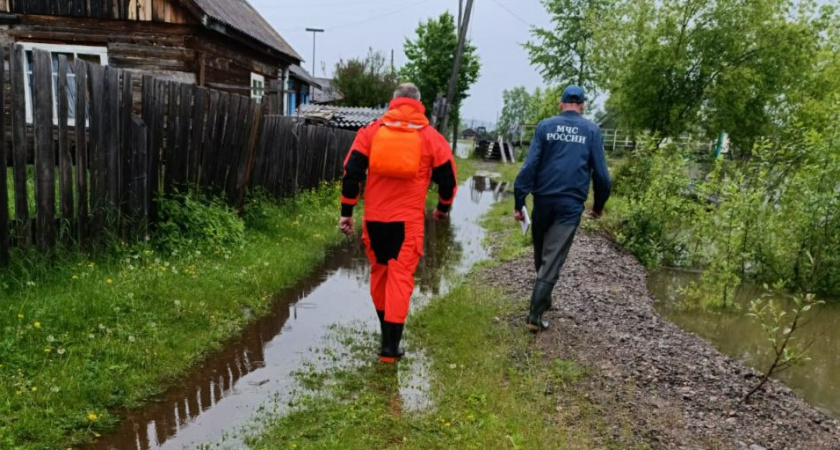 МЧС предупреждает о подтоплениях в Иркутской области