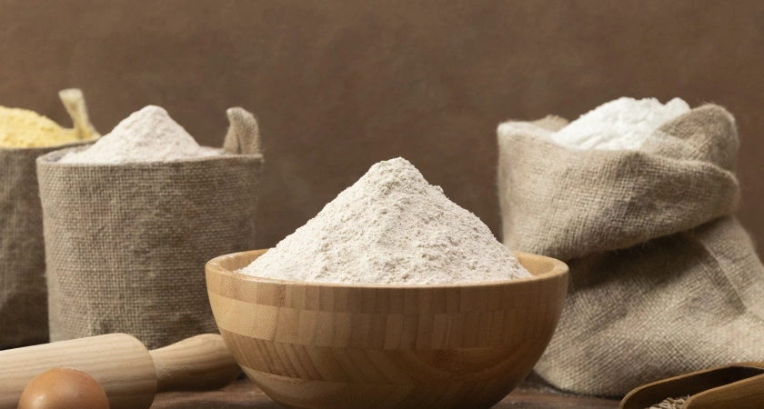 Одна пыль, а не мука: Роскачество выявило 5 марок пшеничной муки, которые лучше обходить стороной