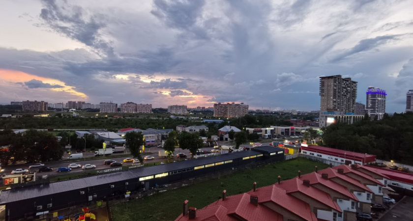 Температура под +35°C продержится недолго: что ждать россиянам уже в ближайшие дни — прогноз Евгения Тишковца