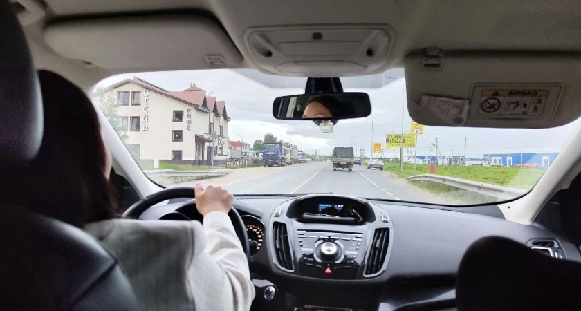 В ГАИ наконец поставили точку: когда в машине можно вообще не пристегиваться — водителям и пассажирам назвали действующие ограничения