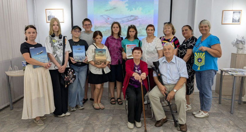 В Усолье-Сибирском открылась выставка, посвященная героям-летчикам Приангарья