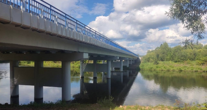 В Иркутской области отреставрировали мост