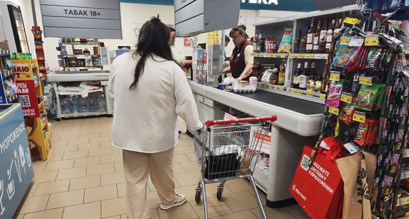 Если оплачиваете товар наличными в "Магнитах" и "Пятерочках", не вздумайте отказываться от чеков