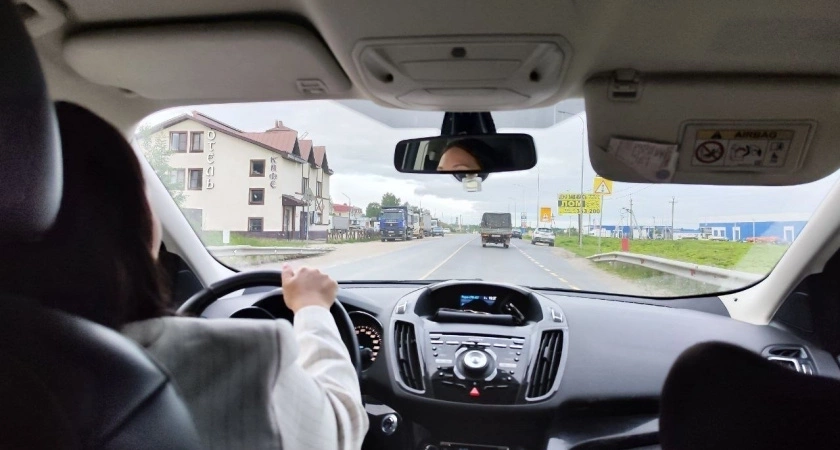 Протираю фары и салон этой жидкостью – и автомобиль, как из салона