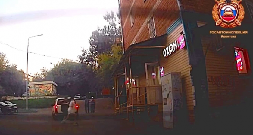 Пьяный водитель в Иркутской области сбил подростка, двигаясь задним ходом