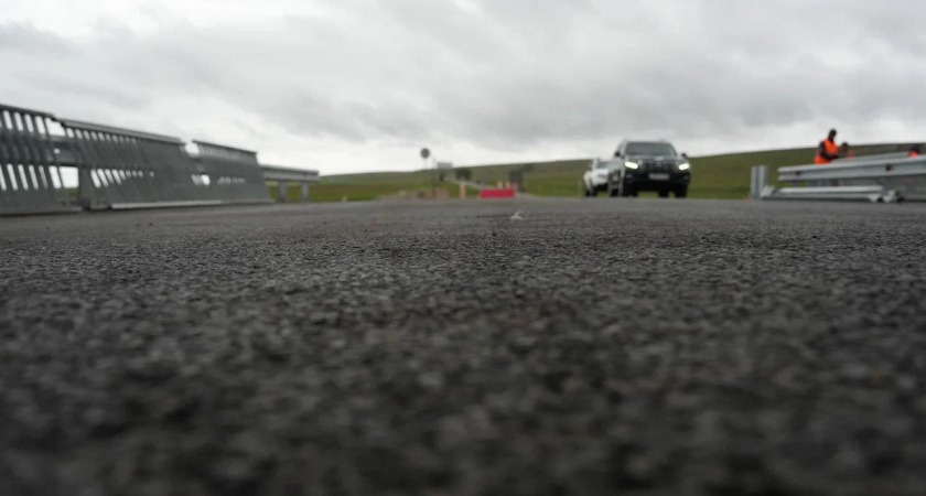 В Иркутской области завершают ремонт моста через реку Каменка