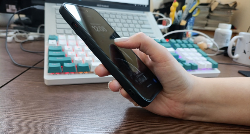 В Иркутской области ускорили подключение иностранных граждан к мобильной связи