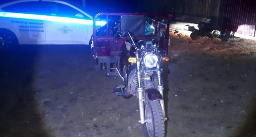 В Иркутской области водитель трицикла сбил подростков и скрылся