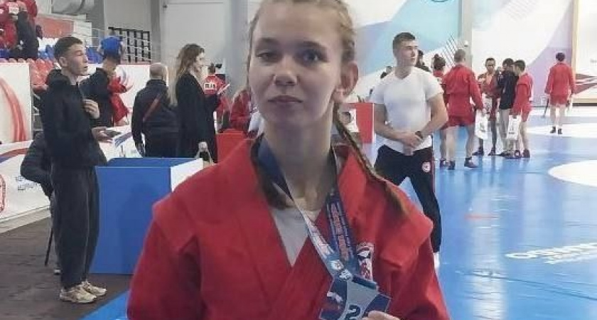 Усольчанка взяла серебро на всероссийском турнире по самбо в Новосибирске