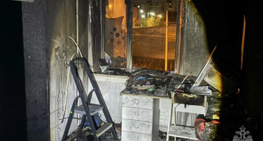 В Иркутской области огнеборцы справились с возгоранием в жилой высотке