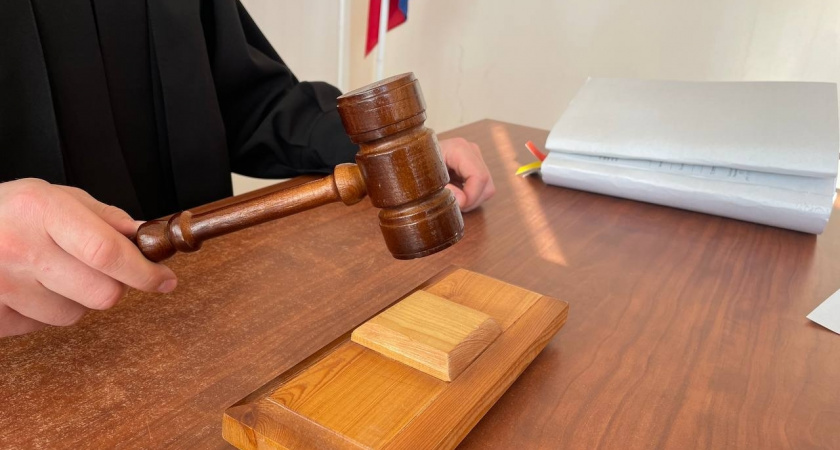 Жительница Усольского района получила условный срок за угон автомобиля