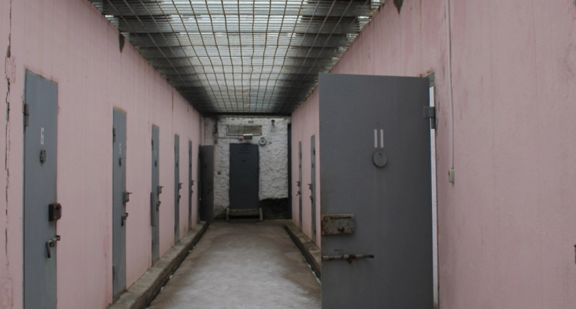 В Иркутской области ревнивый сожитель жестоко избил женщину и отправится в колонию