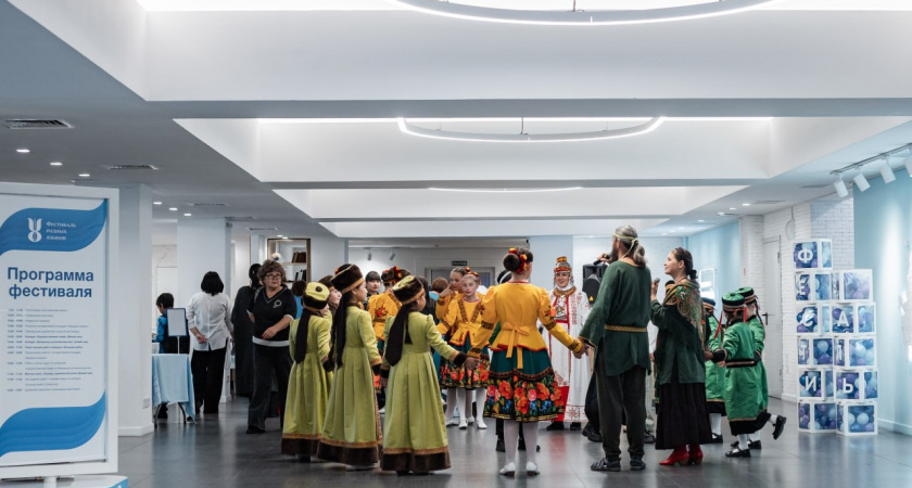 Жители Иркутской области представят проекты для конкурса языков народов России