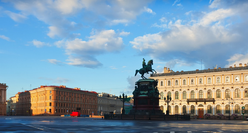 Съездили в Питер вдвоем и подсчитали все до копейки. Делюсь бюджетом на 2025 год — сколько реально стоит романтическое путешествие
