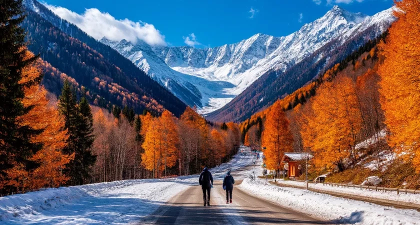 Куда поехать в октябре в России — 8 лучших мест для отдыха в 2025 году