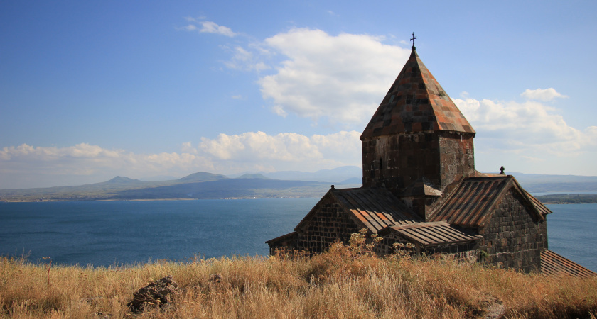 Приехала в Армению, а понять ее не смогла: вот как на самом деле здесь живут местные. Россияне к такому и за три года не привыкнут