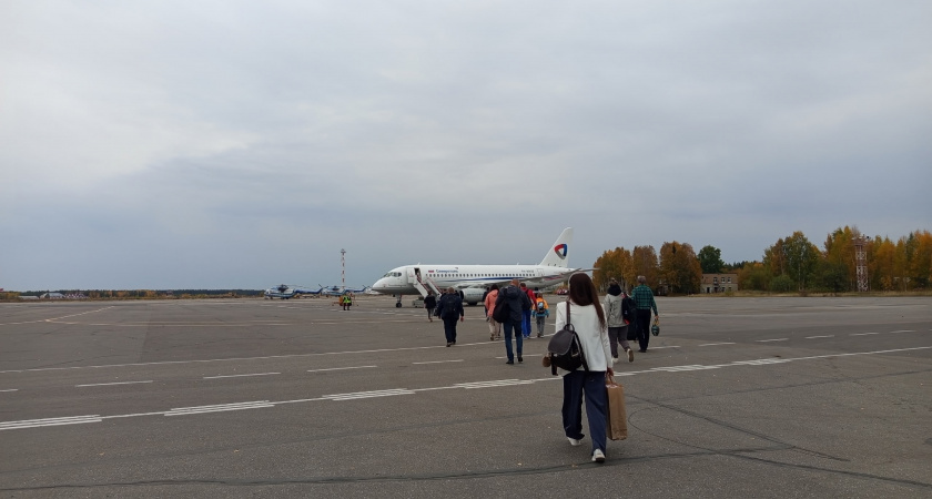 В Иркутском аэропорту матери с младенцем отказали в перелёте