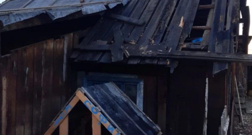 В Иркутской области дети подожгли садовую постройку бенгальскими огнями