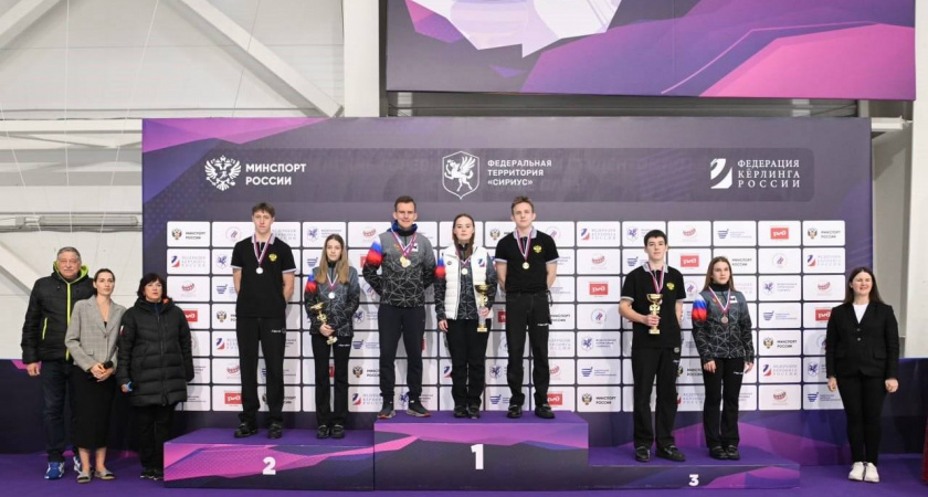 Керлингисты Иркутской области заняли весь пьедестал на всероссийских соревнованиях