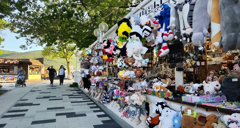 Всего одна простая фраза, а денег - полные карманы: что нужно говорить перед выходом из дома для богатства