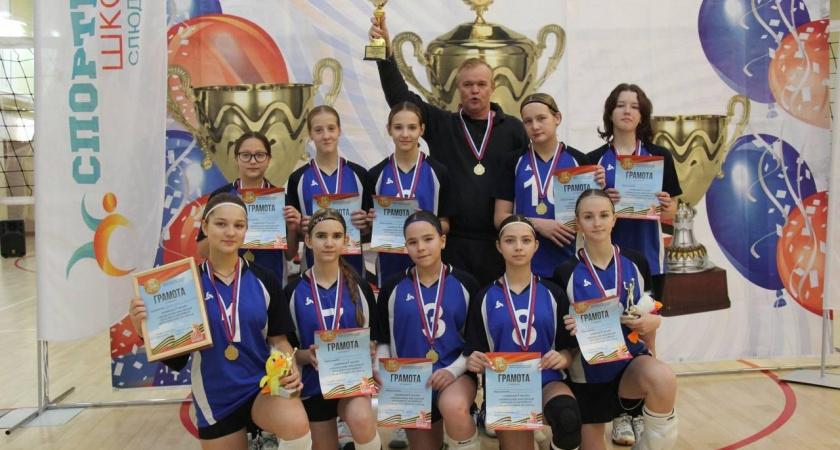 Юные волейболистки из Усолья-Сибирского завоевали золотые медали на первенстве Иркутской области