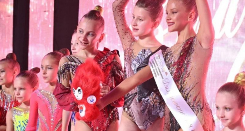 Спортсмены из Усолья-Сибирского выступят на первых крупных соревнованиях по пилонному спорту в Чите