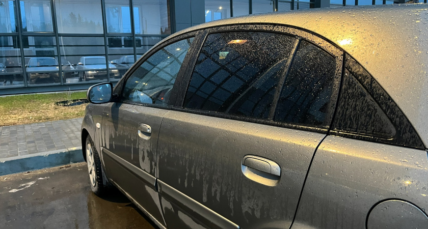 В Иркутской области владелец продаёт почти новый Toyota Land Cruiser за десять миллионов рублей