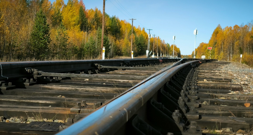 В Иркутской области мужчина погиб под колесами поезда
