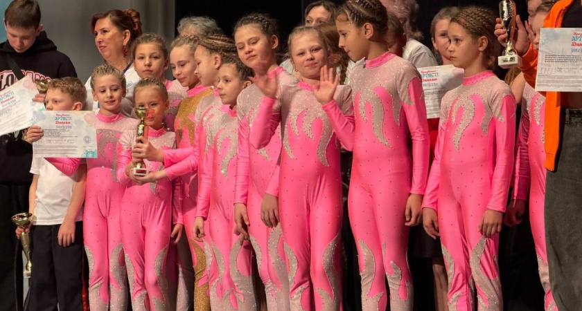 Коллектив артистов из Усолья-Сибирского одержал победу на международном конкурсе в Казани