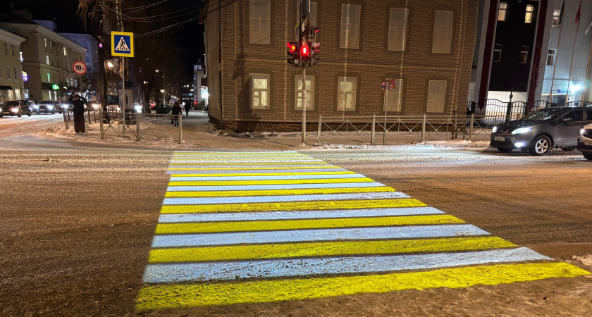 Почему водителю придется тормозить, даже если пешеход не дошел до "зебры" 2 метра: в ГИБДД все объяснили