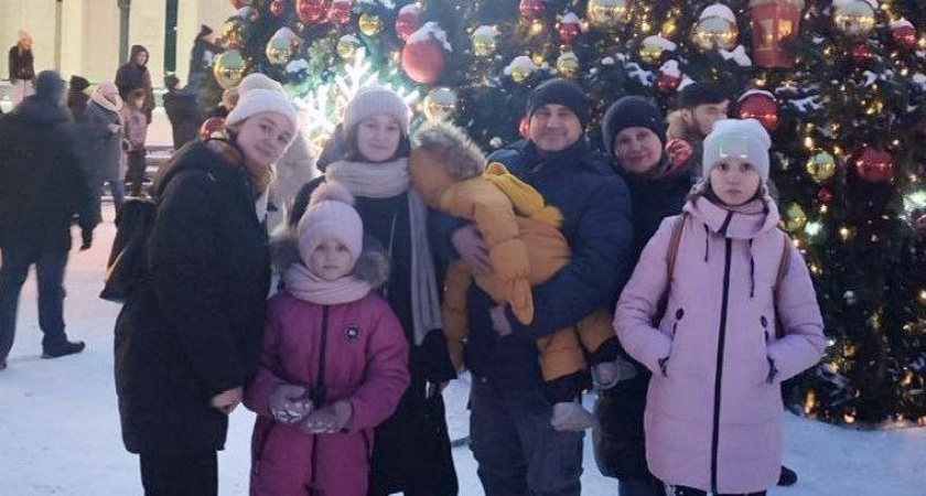 Семья из Усолья-Сибирского получила государственную награду за воспитание детей