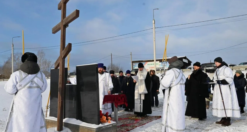 В Иркутской области почтили память жертв авиакатастрофы Ту-154 в Мамонах